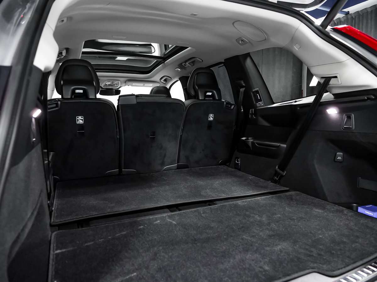 2023 Volvo XC90 B6 ULTIMATE DARK thumb 25