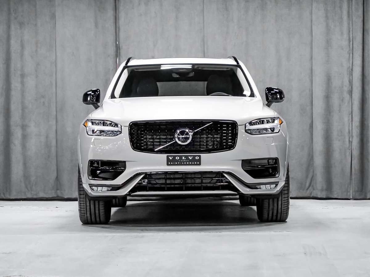 2023 Volvo XC90 B6 ULTIMATE DARK thumb 7