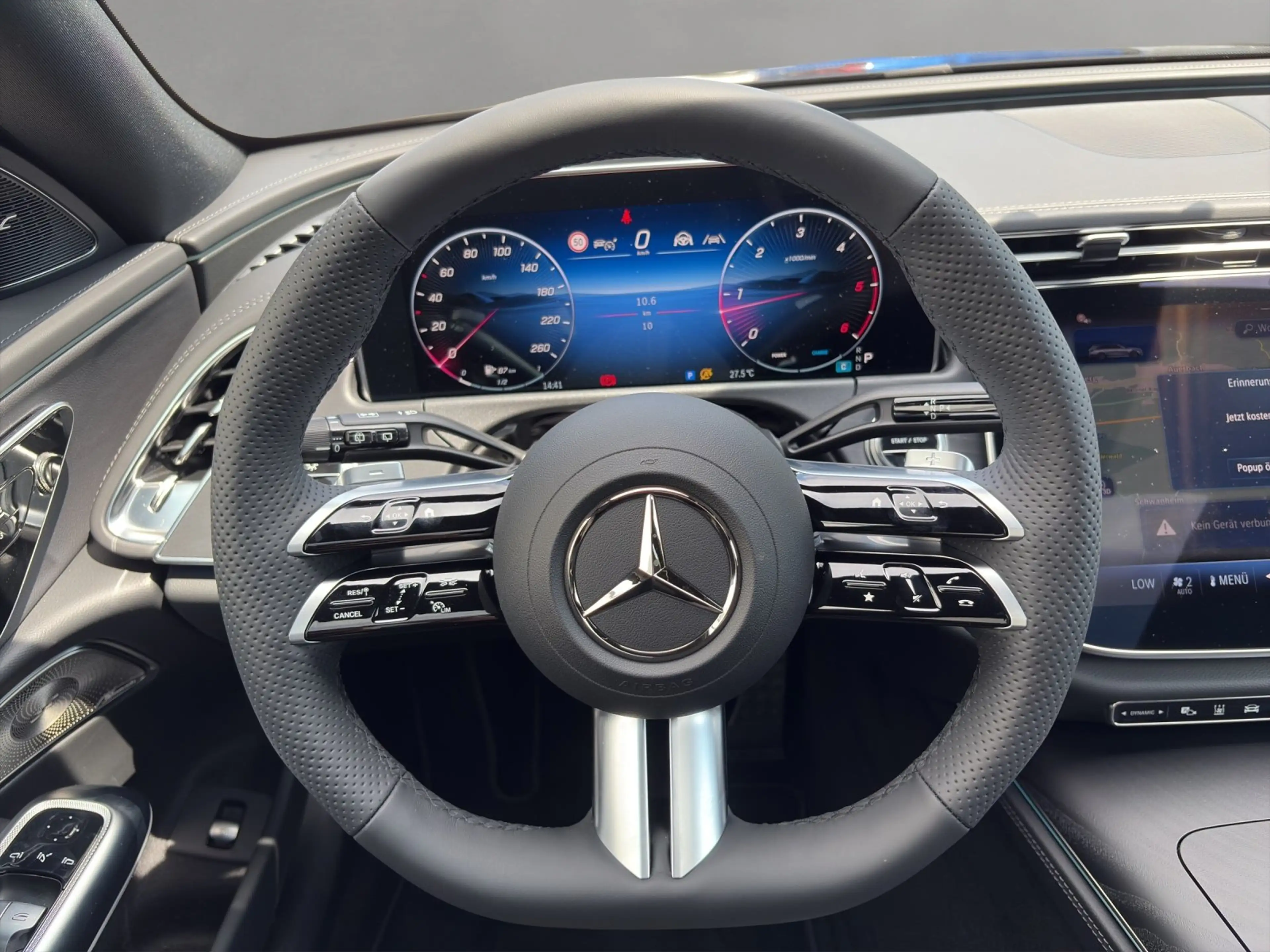 Mercedes-Benz E 450 d 4M AMG Head Up Airm Distr Digi Burm AHK — photo 8