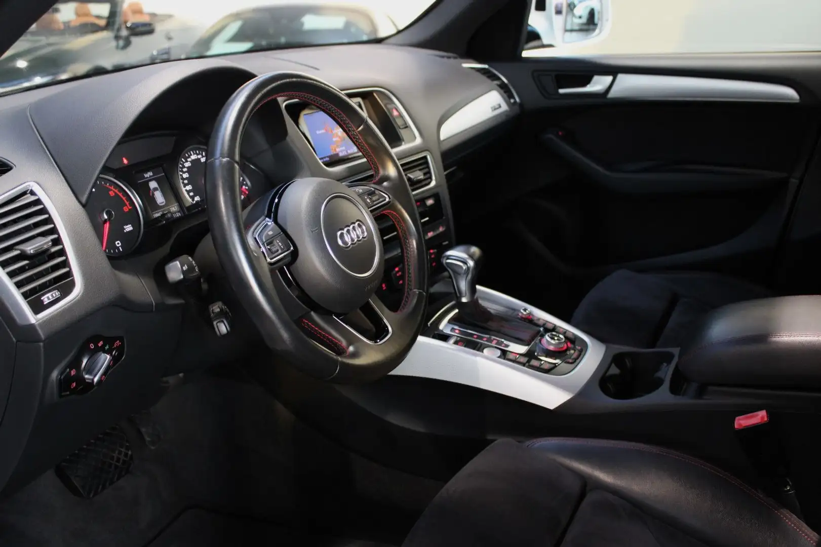 Audi Q5 2.0 TDI quattro S line Sportpaket exclusive Blanc - 2