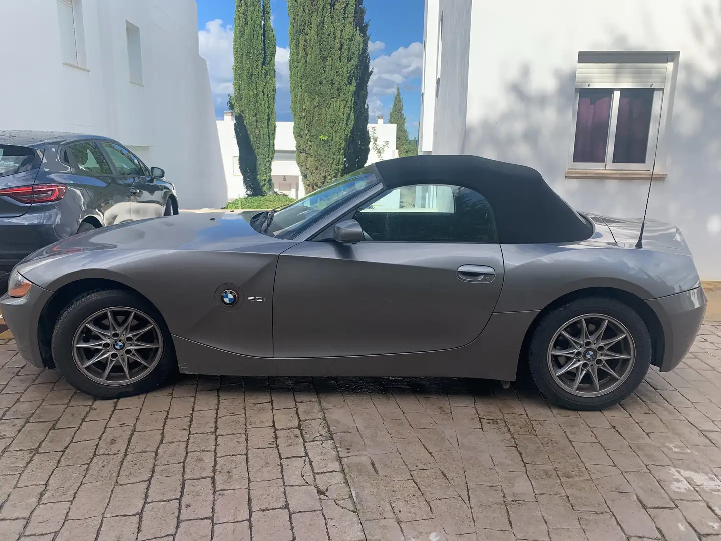 BMW Z4 Z4 2.2i Plateado - 2