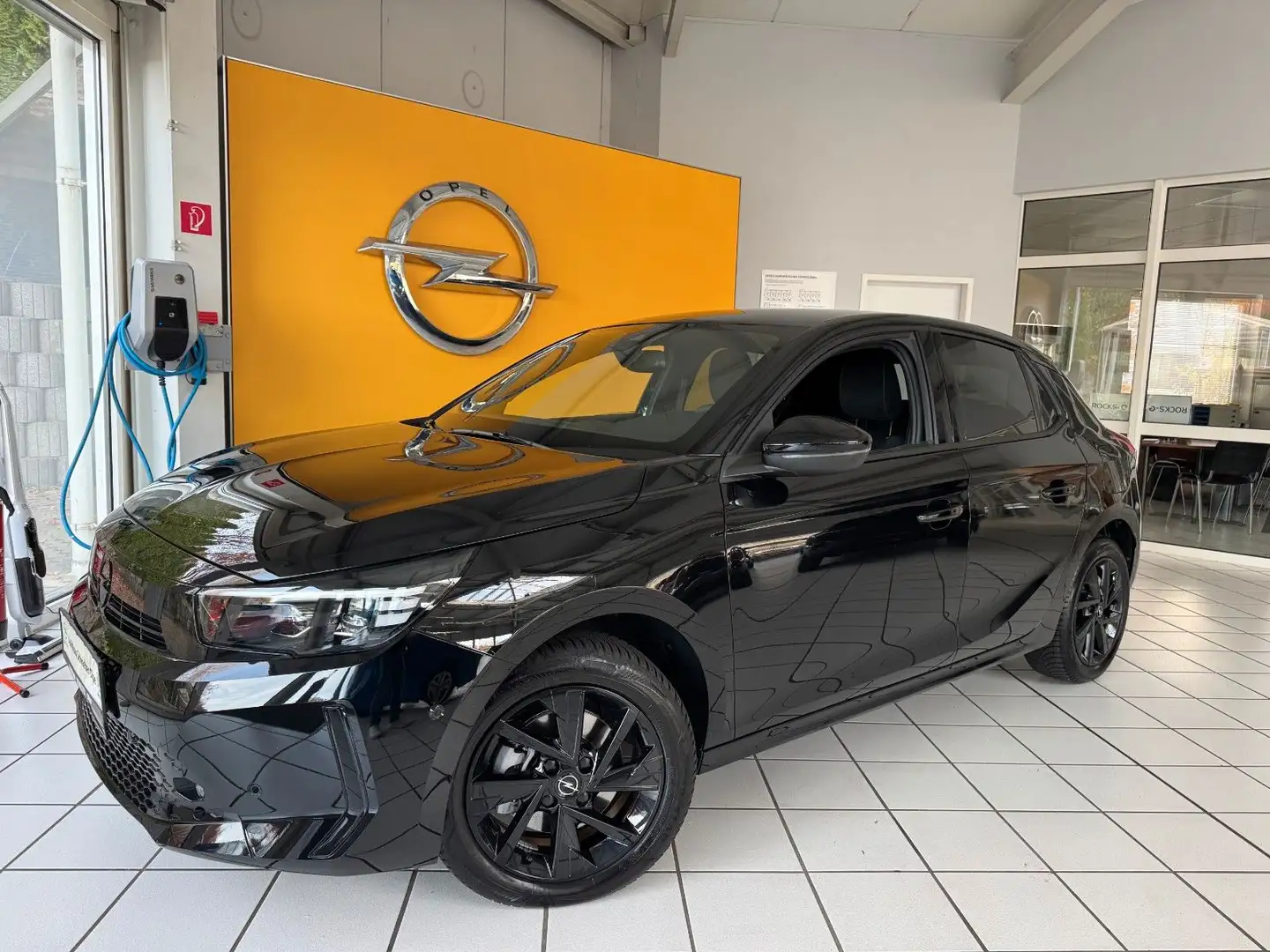 Opel Corsa F GS Matrix-LED+Kamera+Anhängerkupplung Schwarz - 1