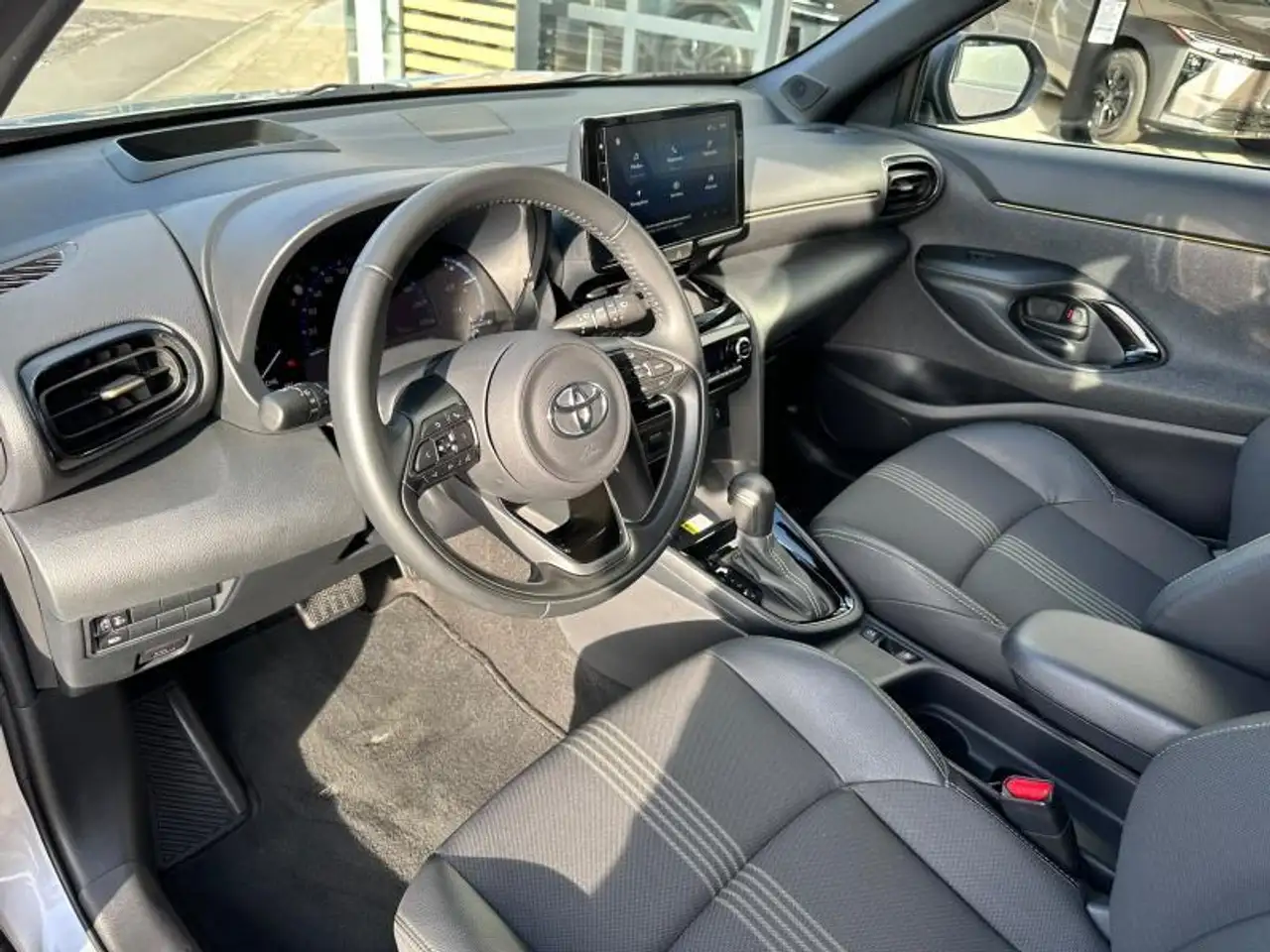 Toyota Yaris Cross Adventure, миниатюра 13