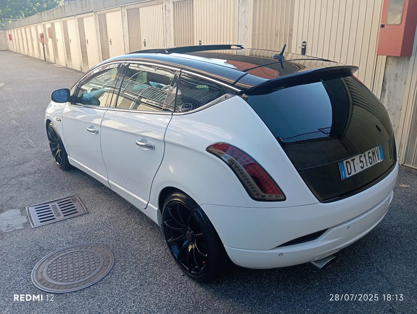 Lancia Delta Delta III 20081.9 t.mjt Platino 190cv dpf Bianco - 2