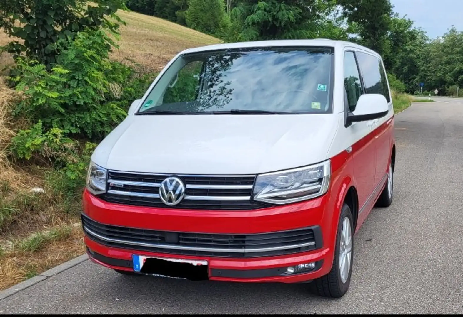 Volkswagen T6 Multivan Transporter T6 TDI BMT 4MOTION Lang 4MOTION Comfor Rot - 1
