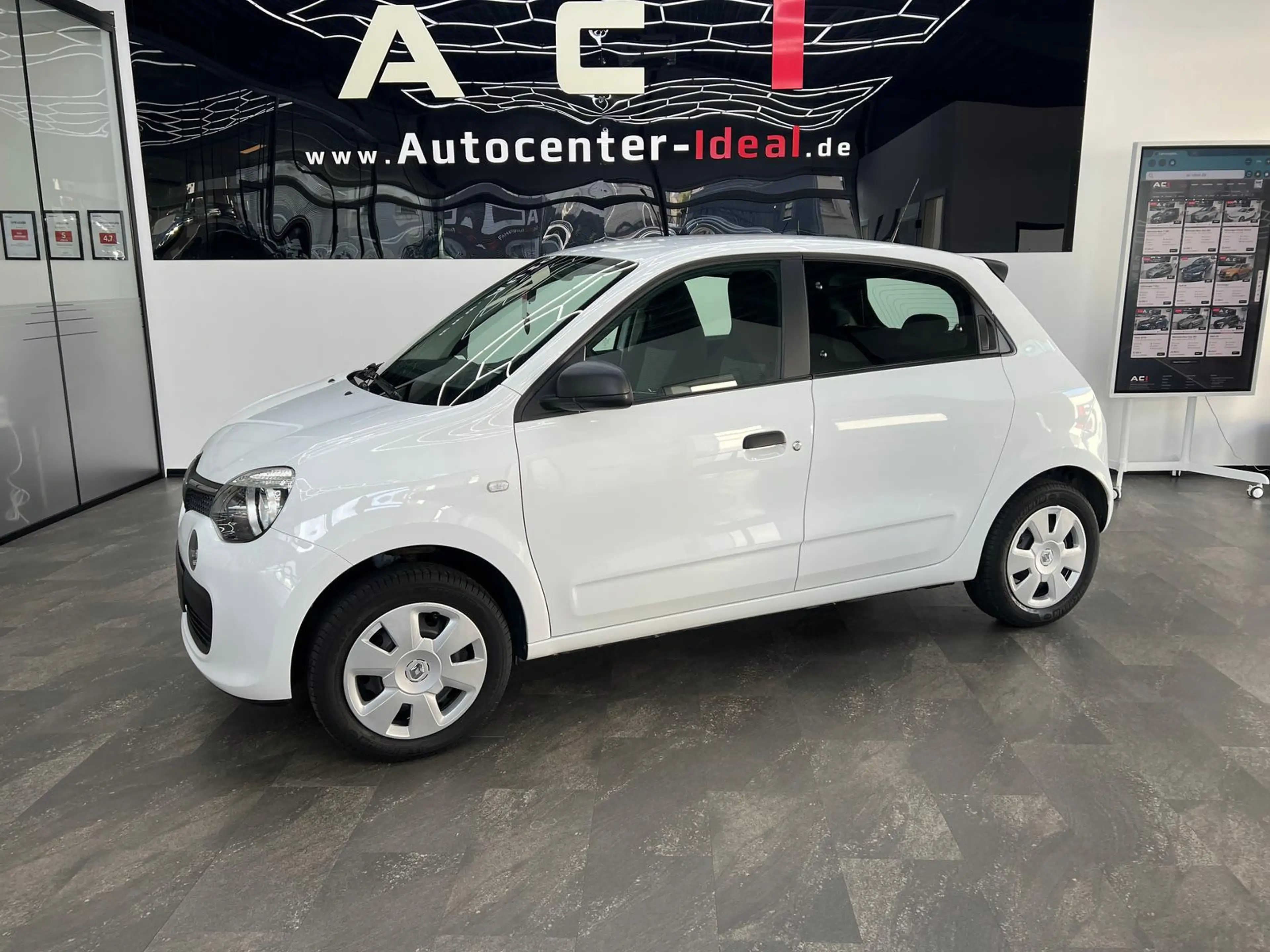 Renault Twingo 1.0 SCe Life , 1. Hand, Scheckhft — photo 3