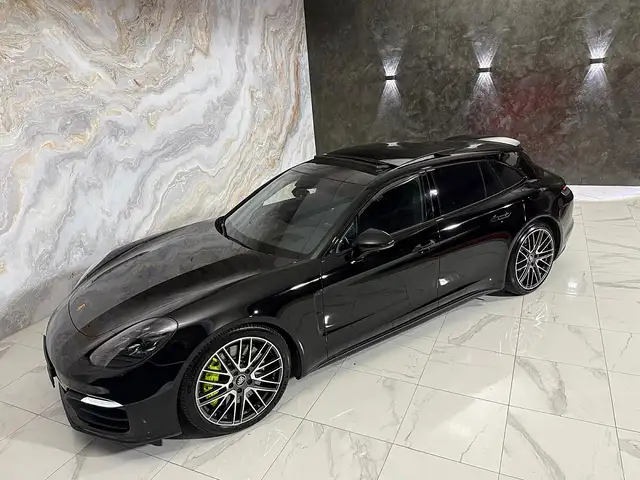 Porsche Panamera view 2