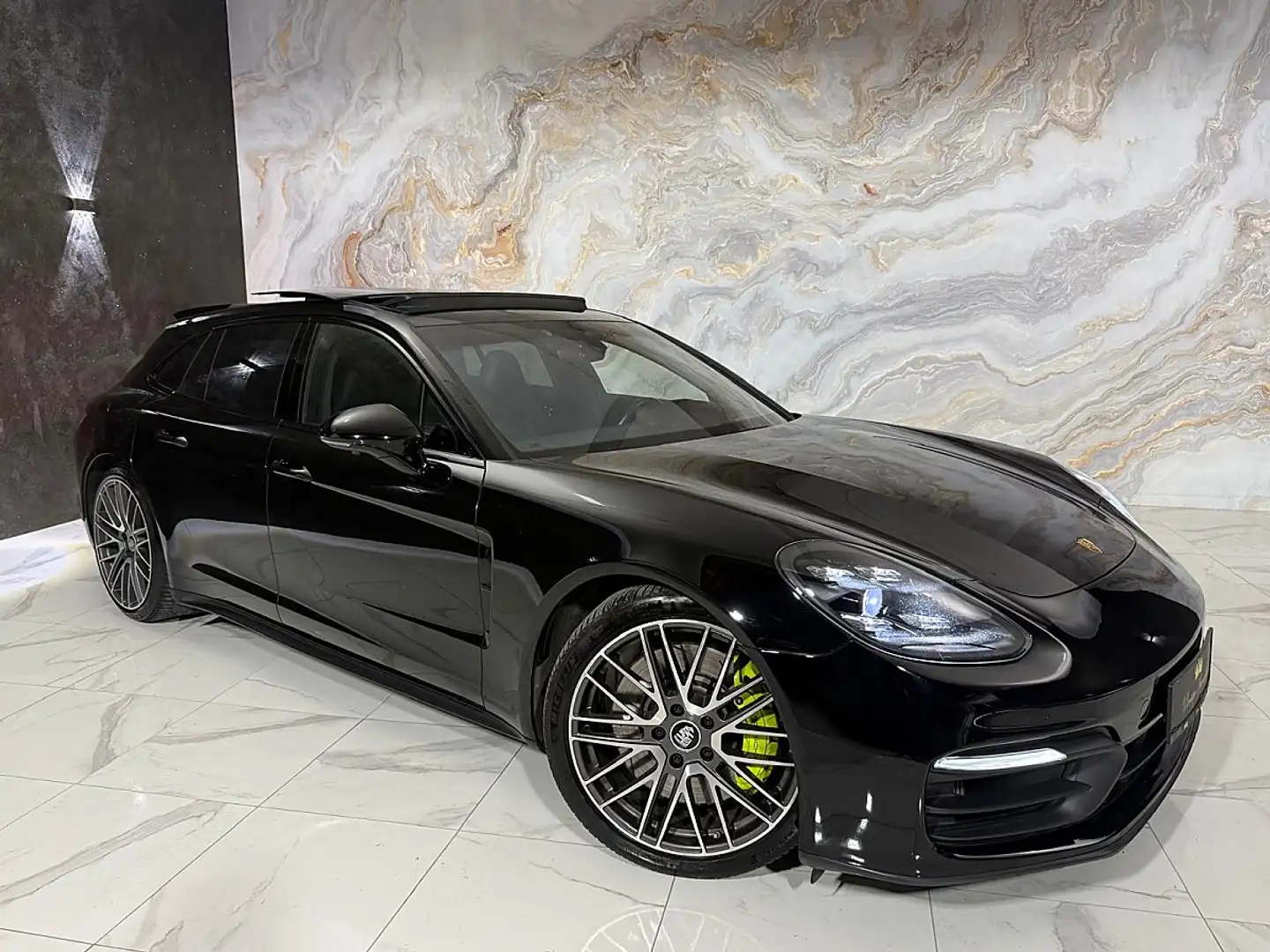 Porsche Panamera 4S E-Hybrid * FACELIFT * ALL BLACK * APPROVED * Schwarz - 2