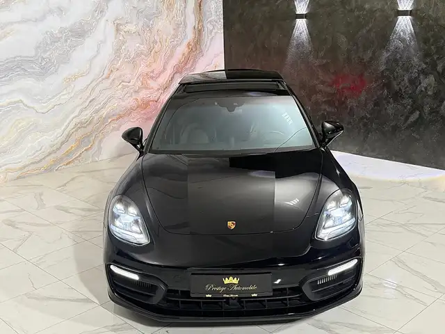 Porsche Panamera view 15