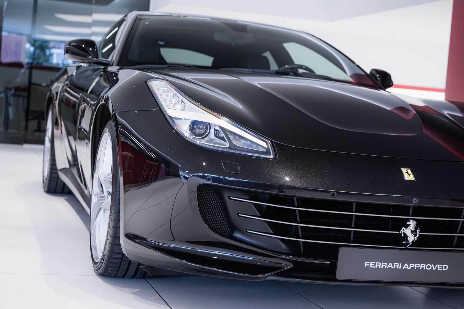 Ferrari GTC4Lusso -  - Joinsteer - #2