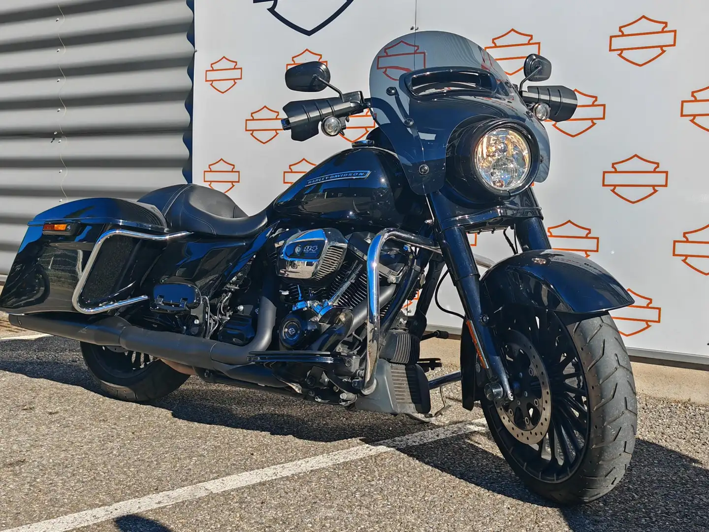Harley-Davidson Road King Zwart - 2