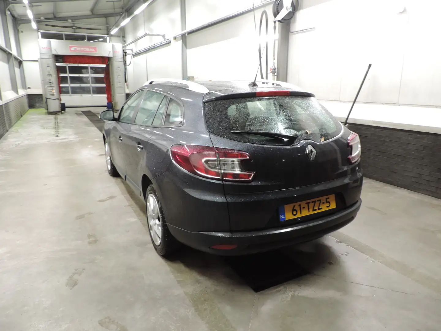 Renault Megane Estate 1.5 dCi Expression Gris - 2