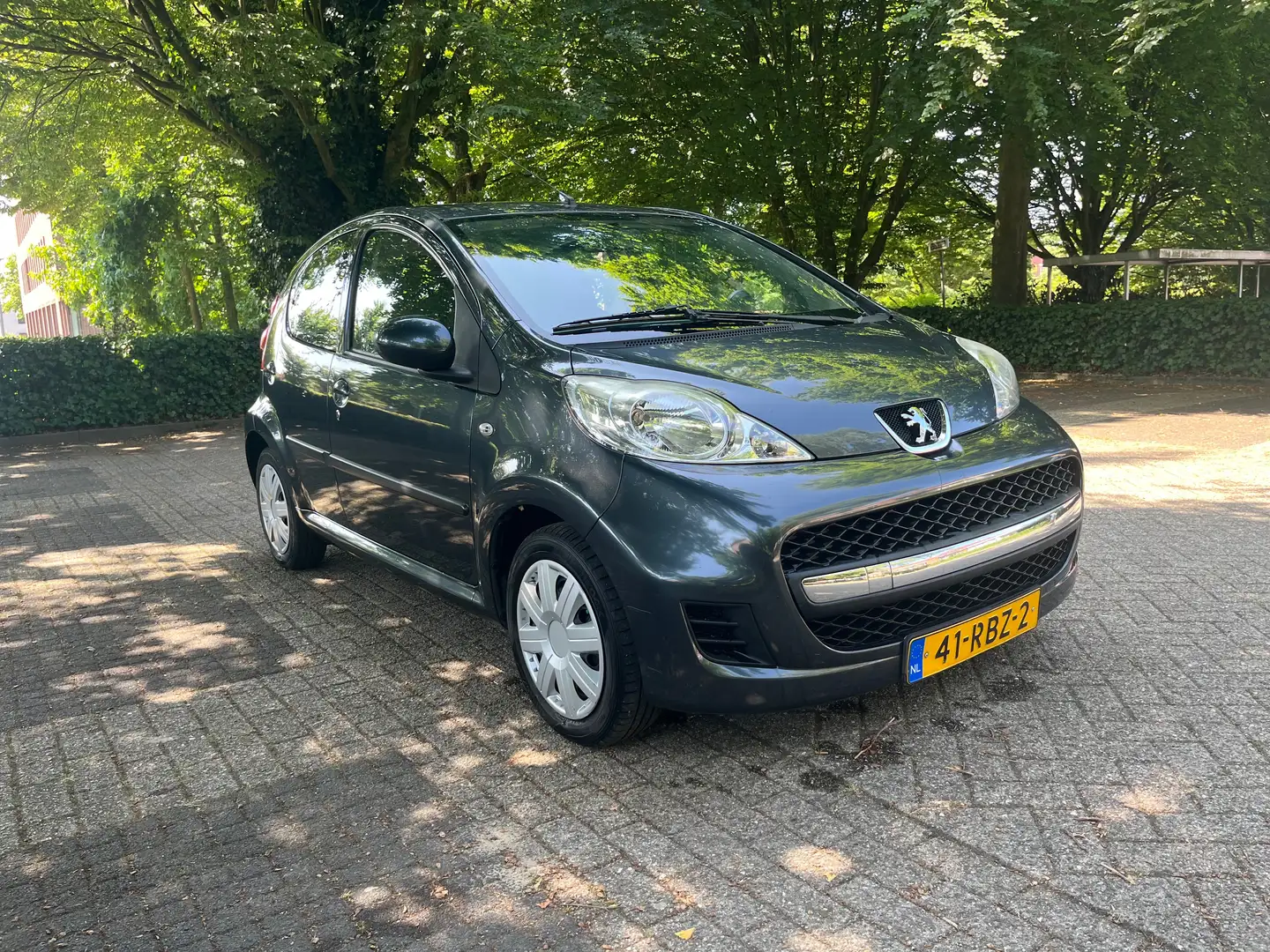 Peugeot 107 107 1.0-12V XS Grijs - 2