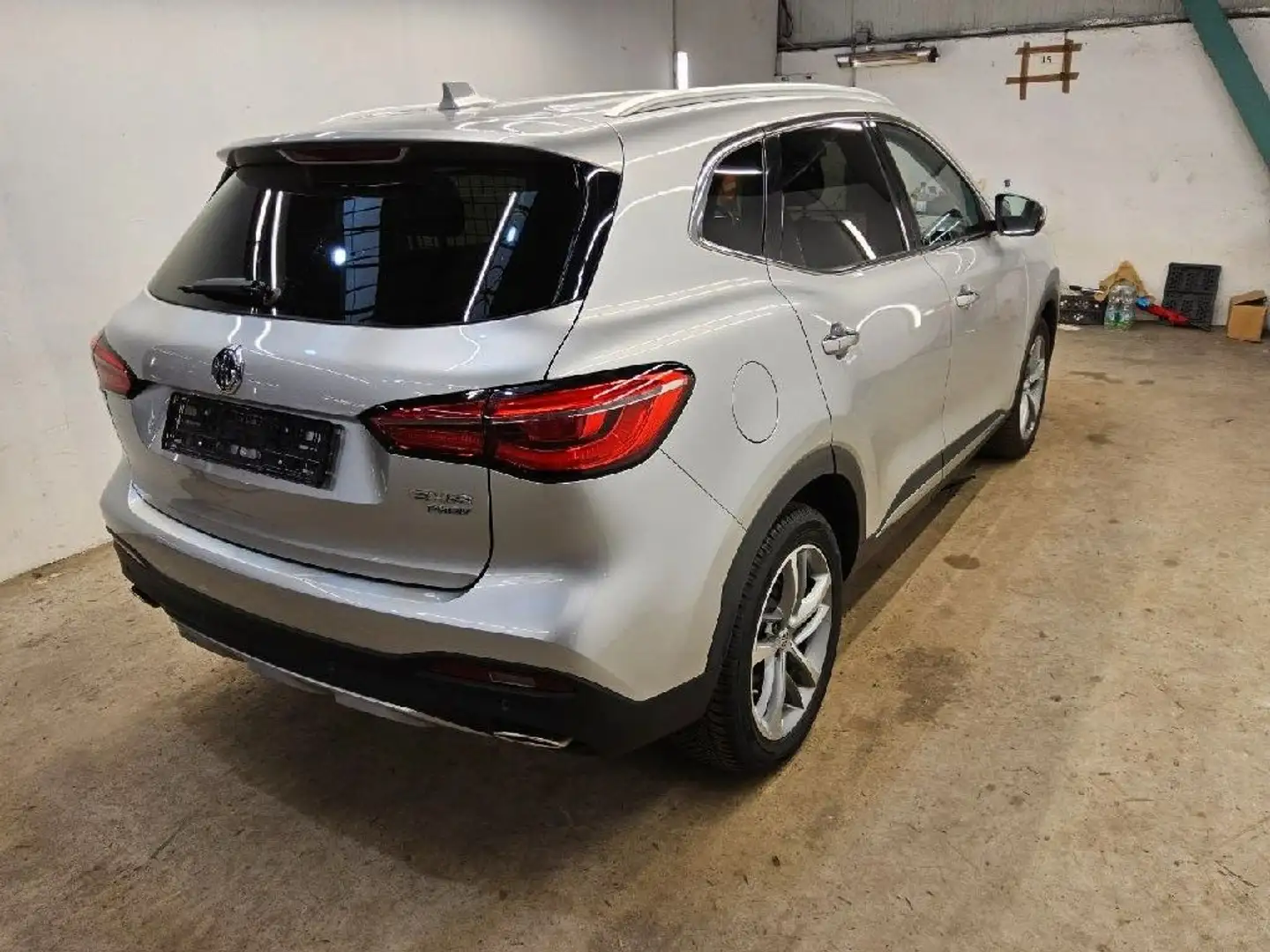 MG EHS | PHEV | COMOFRT | 14.000 KM | KEIN MIETWAGE Silber - 2