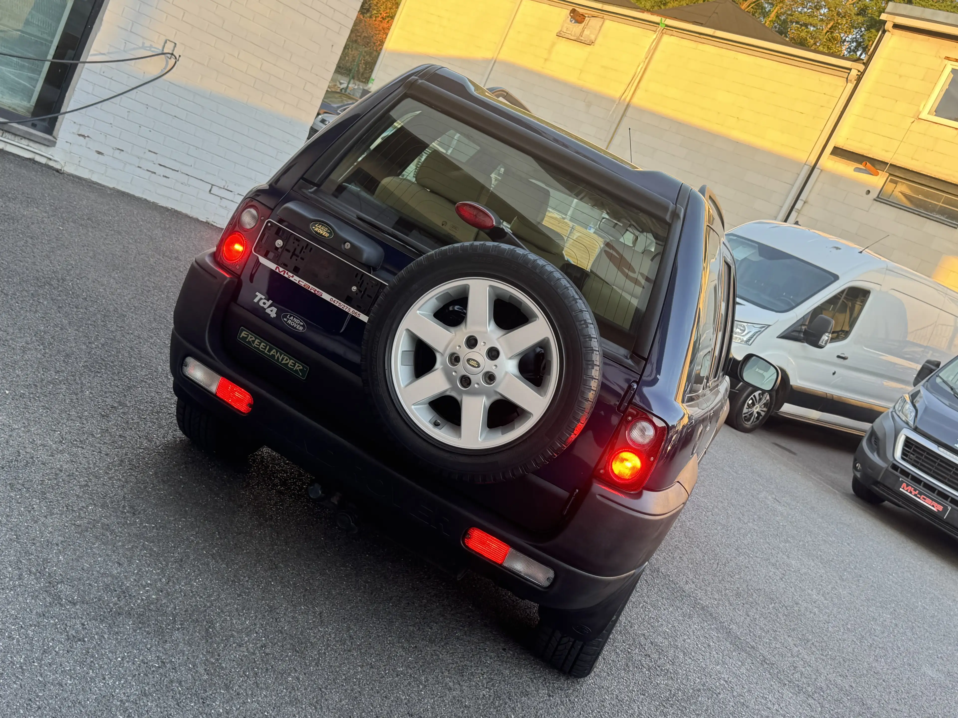 Land Rover Freelander 2.0 TURBO D4 HSE CUIR JA FULL OPTION ETAT NEUVE — photo 7