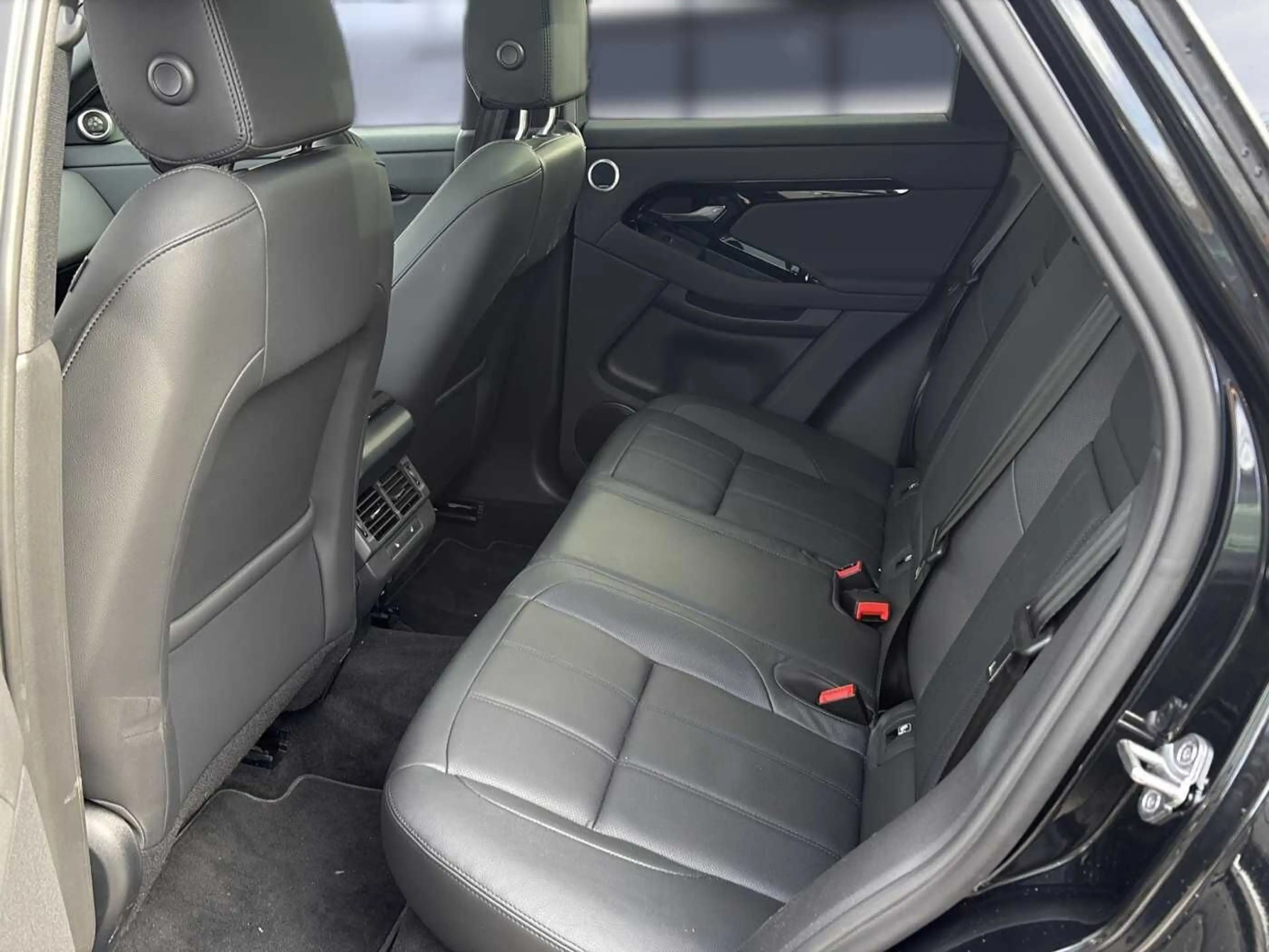Land Rover Range Rover Evoque P270e Dyn. SE Pano*ACC*20" — photo 9