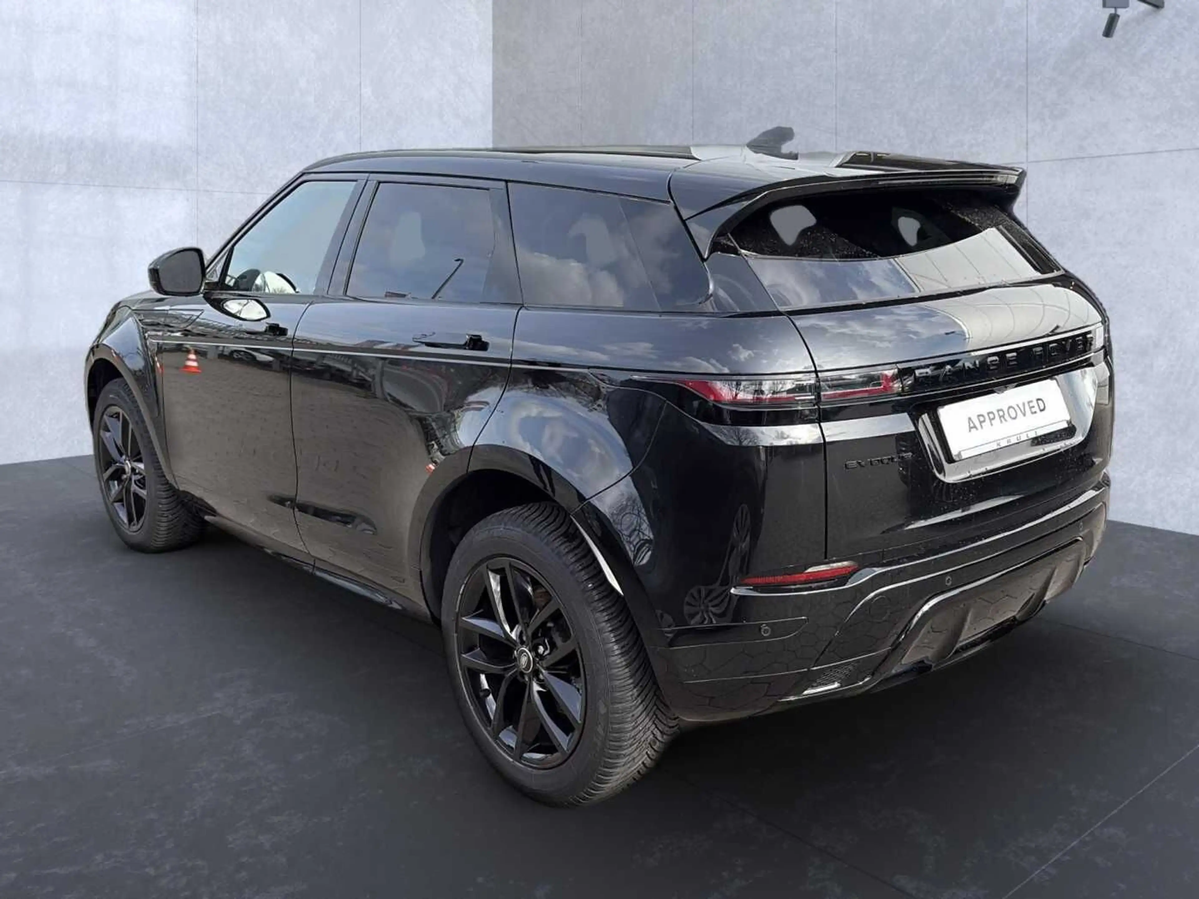 Land Rover Range Rover Evoque P270e Dyn. SE Pano*ACC*20" — photo 5