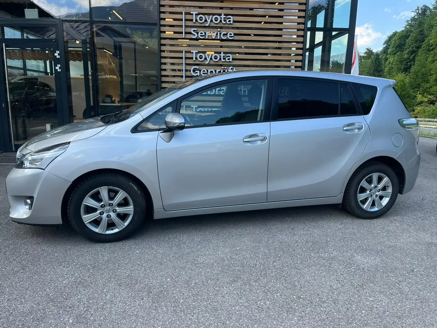 Toyota Verso 1,6 D-4D Active - 1