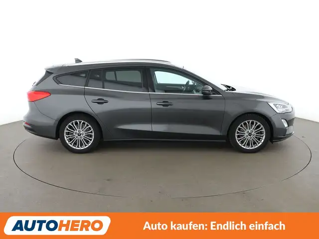 Ford Focus view 7