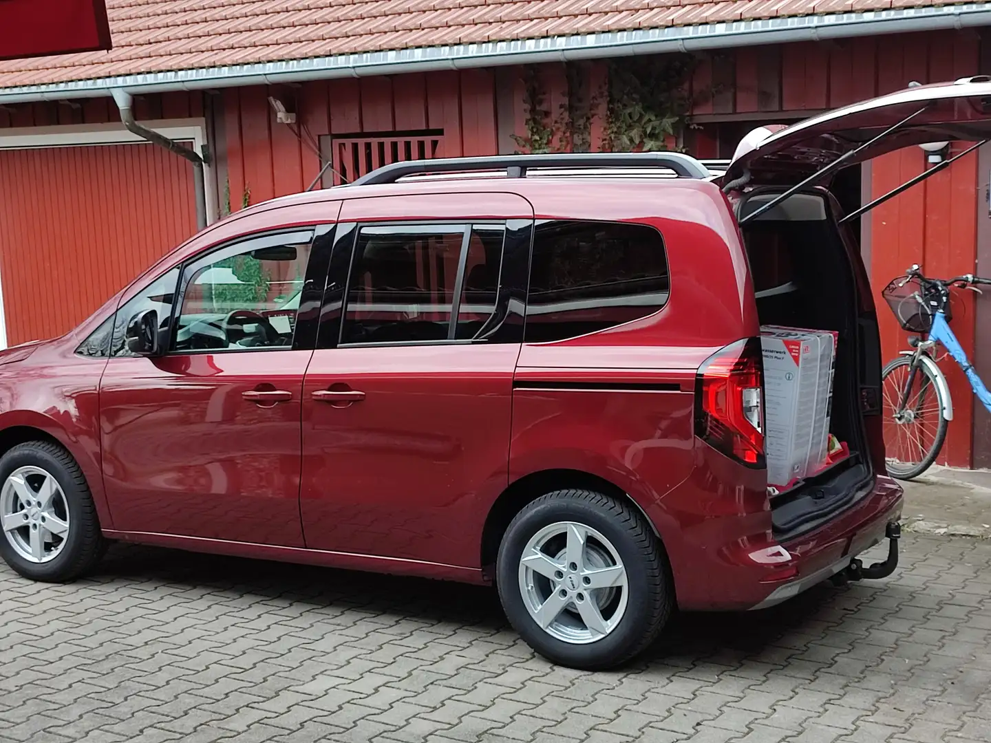 Nissan Townstar Townstar+DIG-TKombi+Tekna Lei. Schaden Roşu - 1