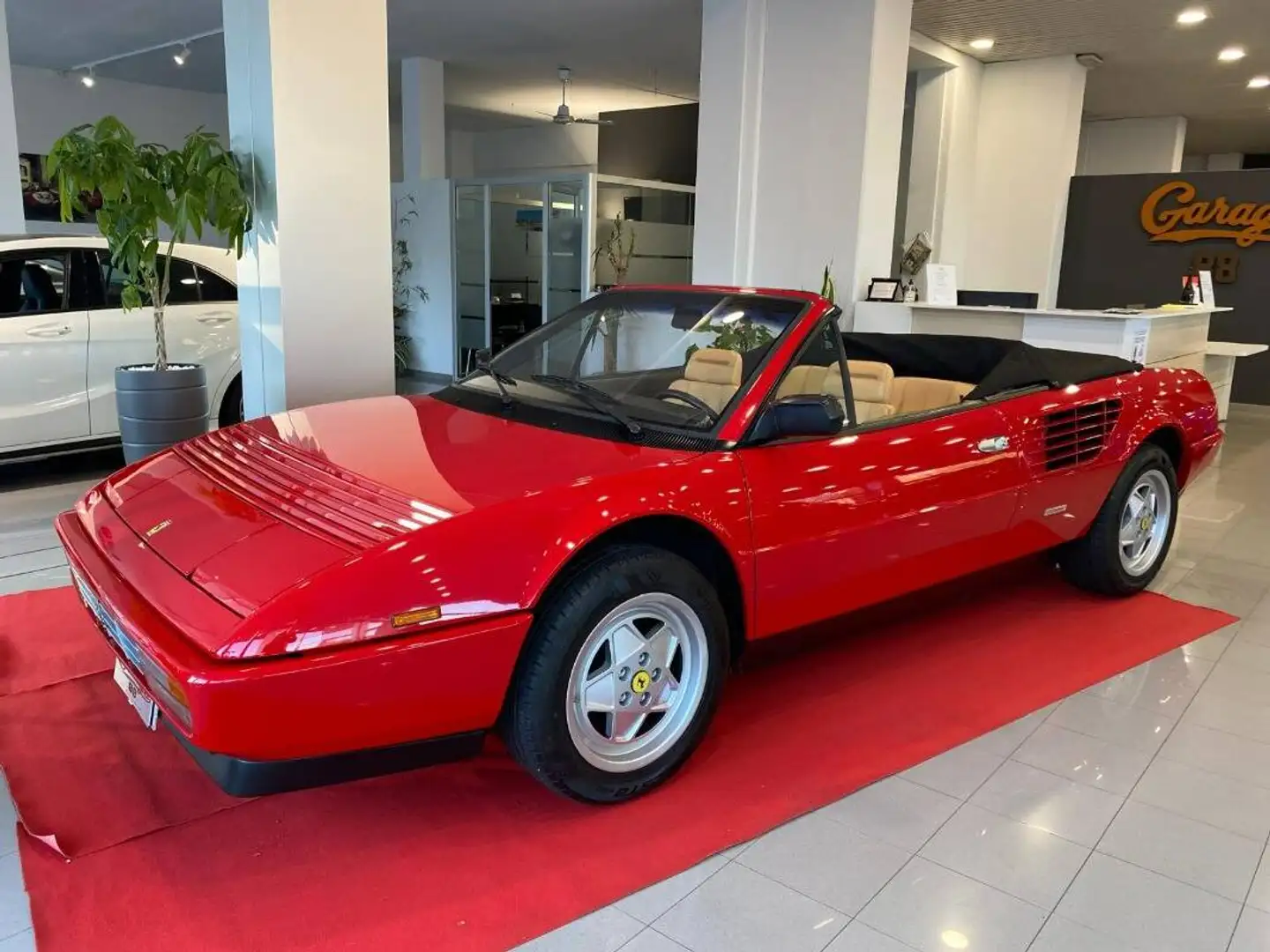Ferrari Mondial 3.2 cabriolet Rosso - 1