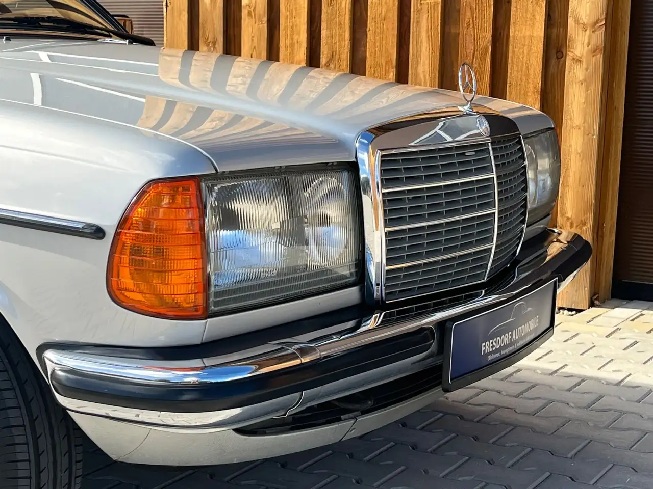 Mercedes-Benz 280 CE 123er Coupe, Automatik, nur 139.000 Km, foto 8