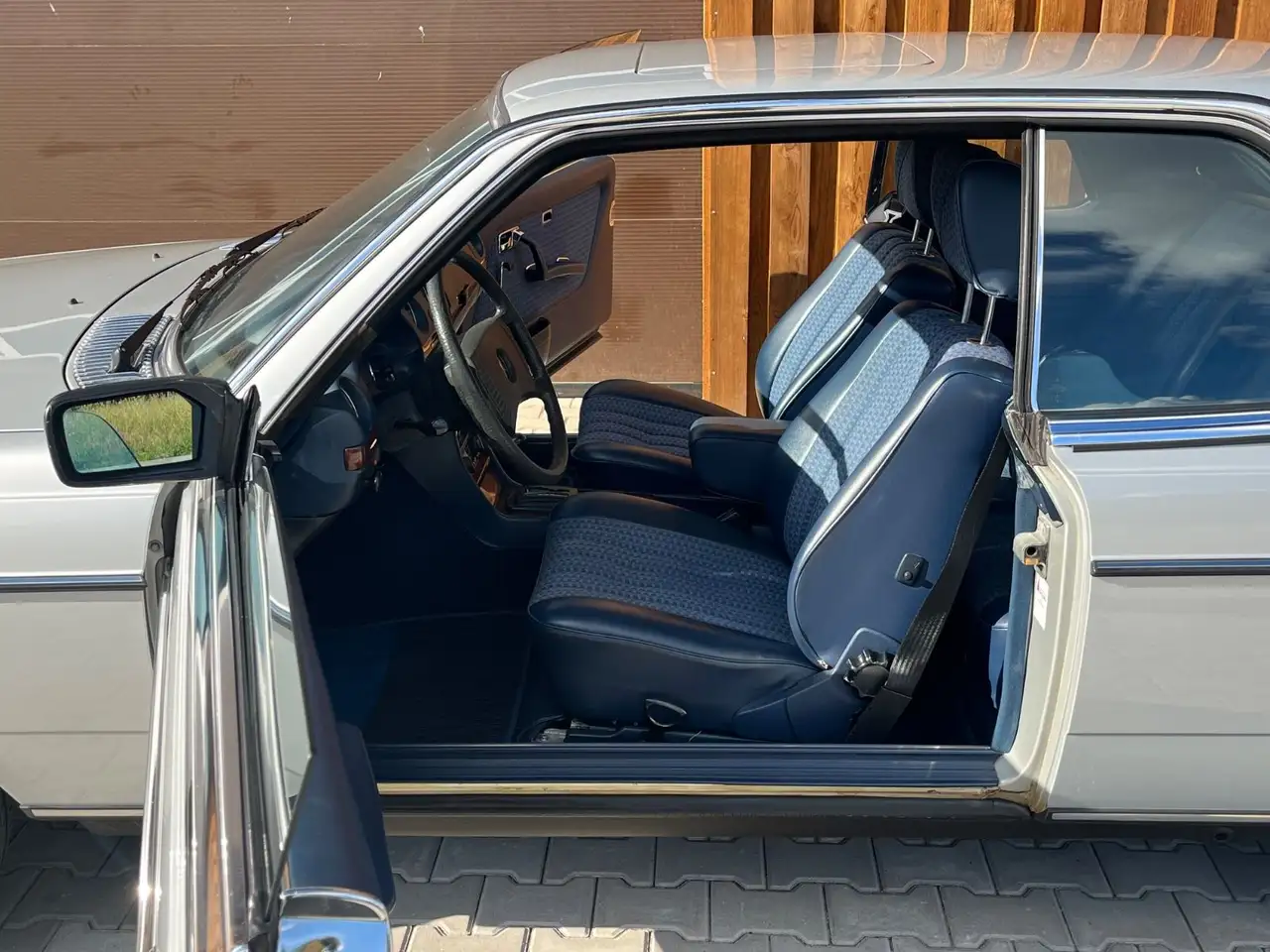 Mercedes-Benz 280 CE 123er Coupe, Automatik, nur 139.000 Km, foto 12