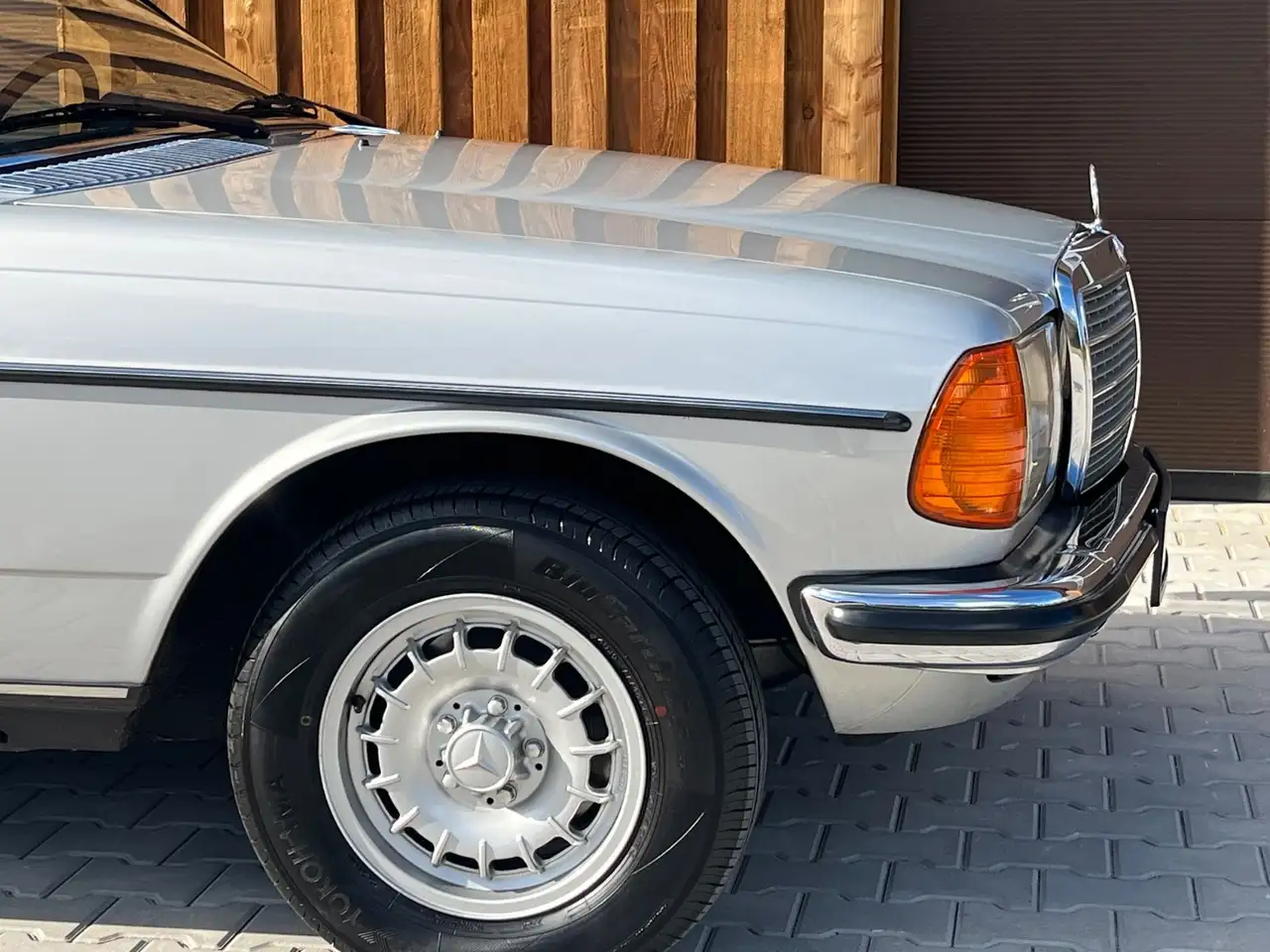 Mercedes-Benz 280 CE 123er Coupe, Automatik, nur 139.000 Km, foto 7