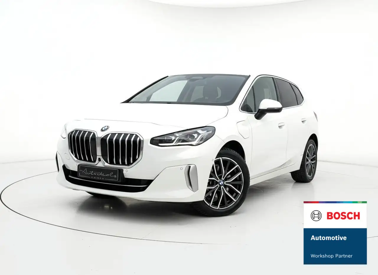 BMW 225 2-serie Active Tourer 225e xDrive HARMAN KARDON -