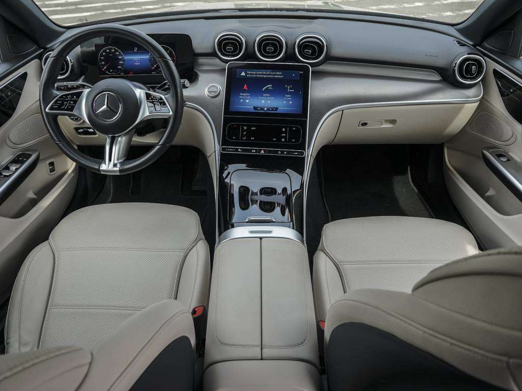Mercedes-Benz C 220