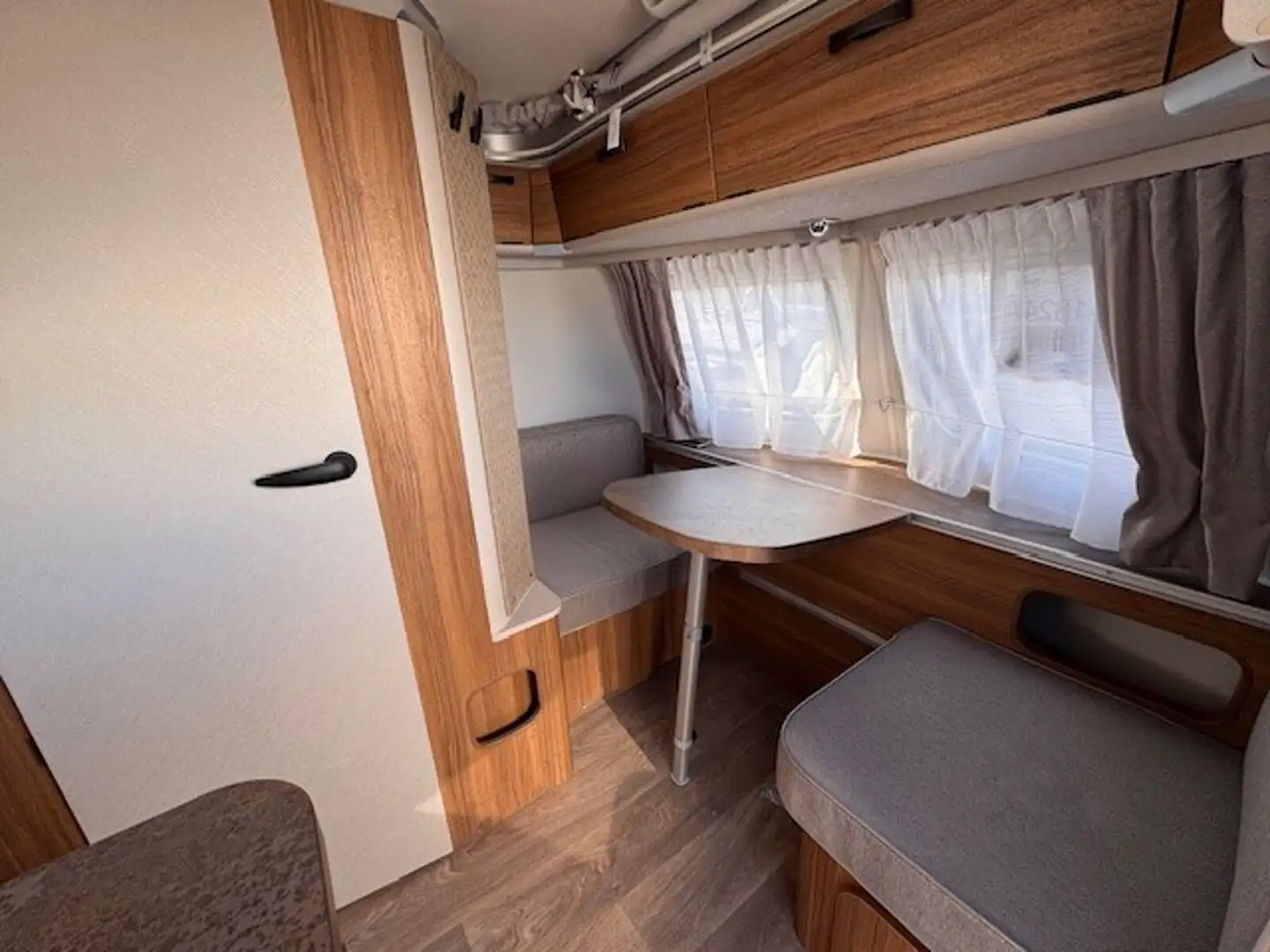Hymer/Eriba Eriba Touring 542 sofort verfügbar Weiß - 2