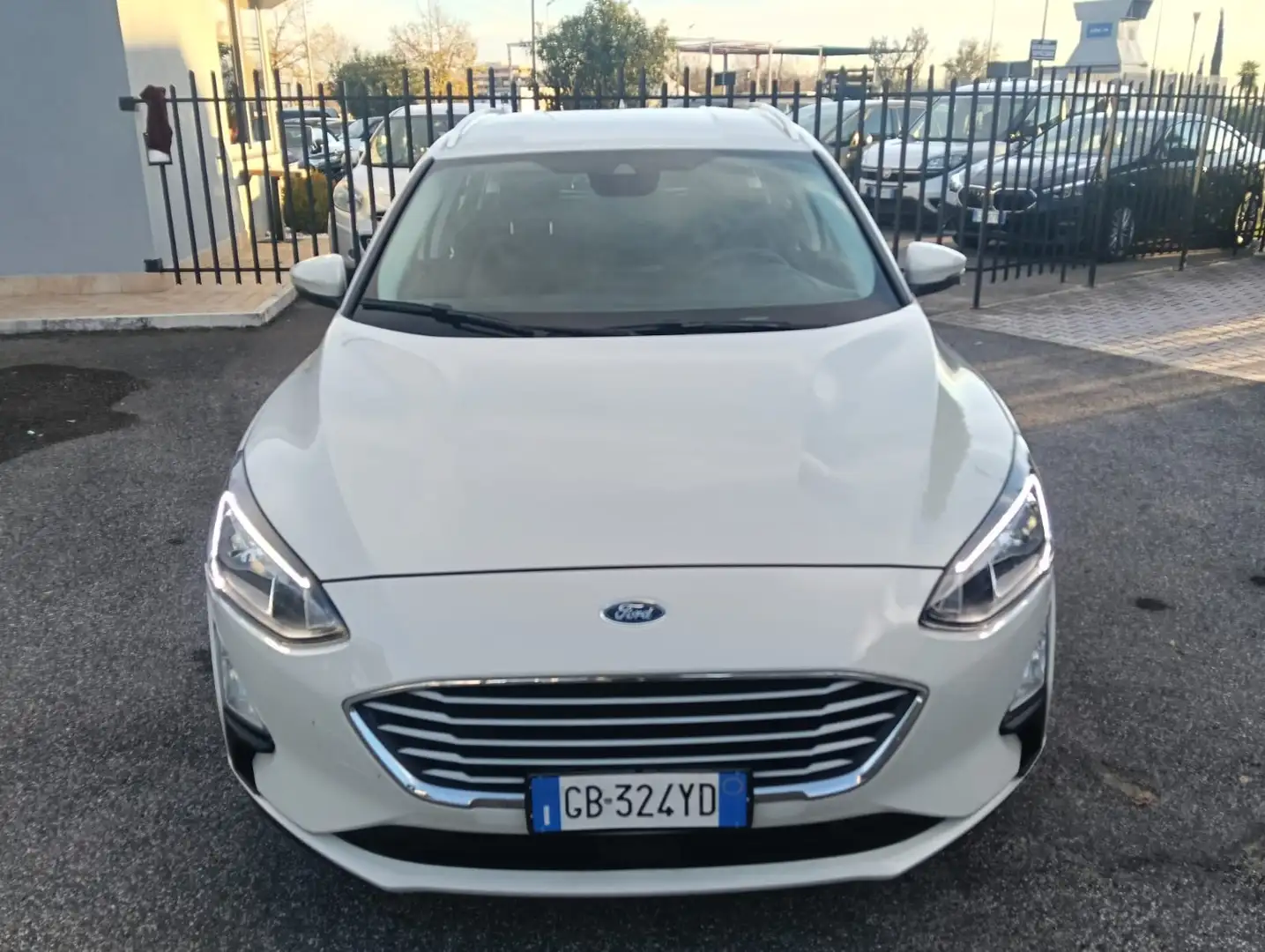 Ford Focus 2020 SW SW 1.5 ecoblue Business s Beige - 2