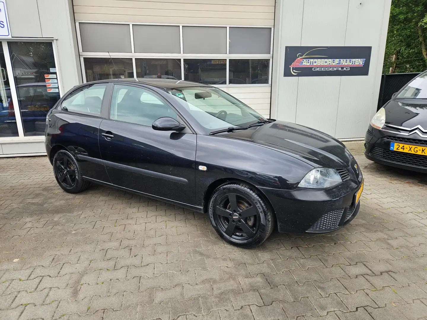 SEAT Ibiza 1.4-16V Trendstyle AIRCO Schwarz - 2