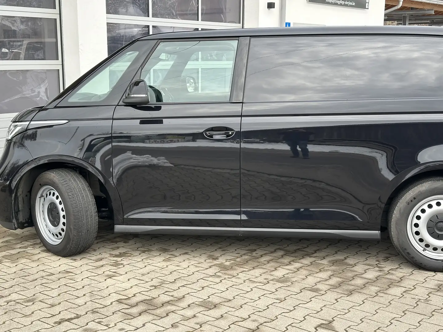 Volkswagen ID. Buzz Cargo Negru - 2