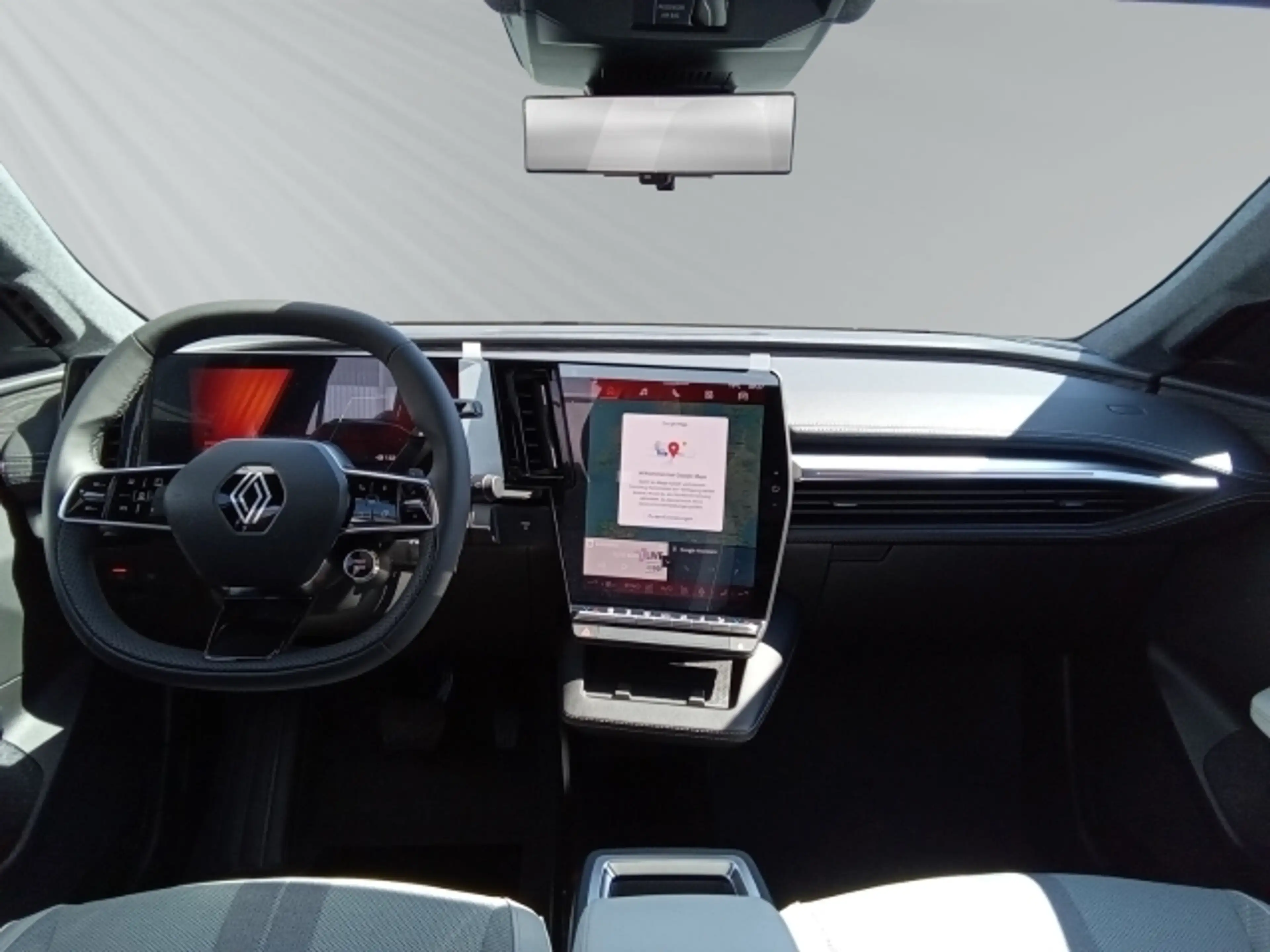 Renault Scenic Iconic 220 Long Range — photo 11