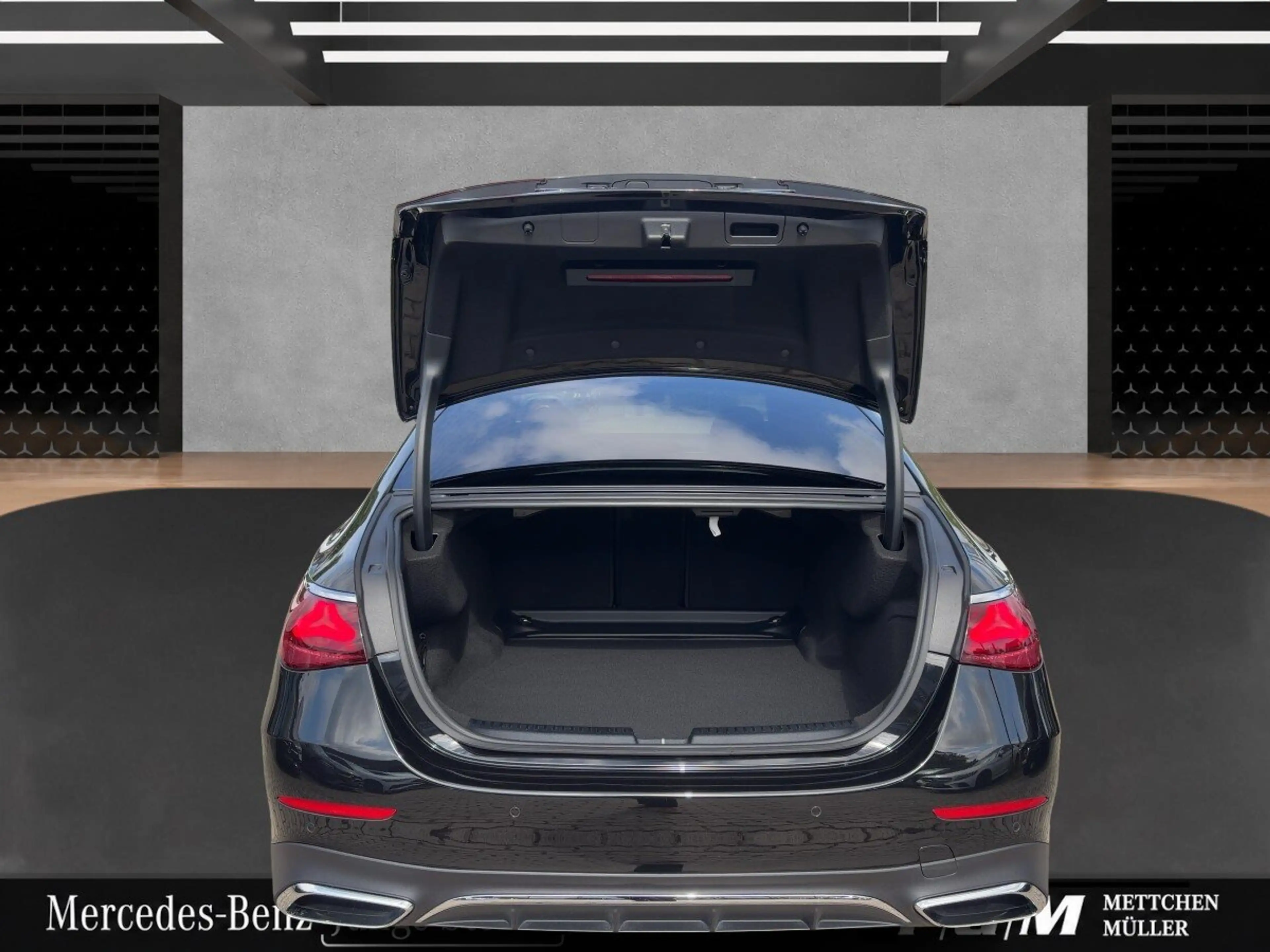 Mercedes-Benz E 200 E 200 AMG+KEYGO+360+LED+BURMESTER+TOTWINKELASSIS — photo 5