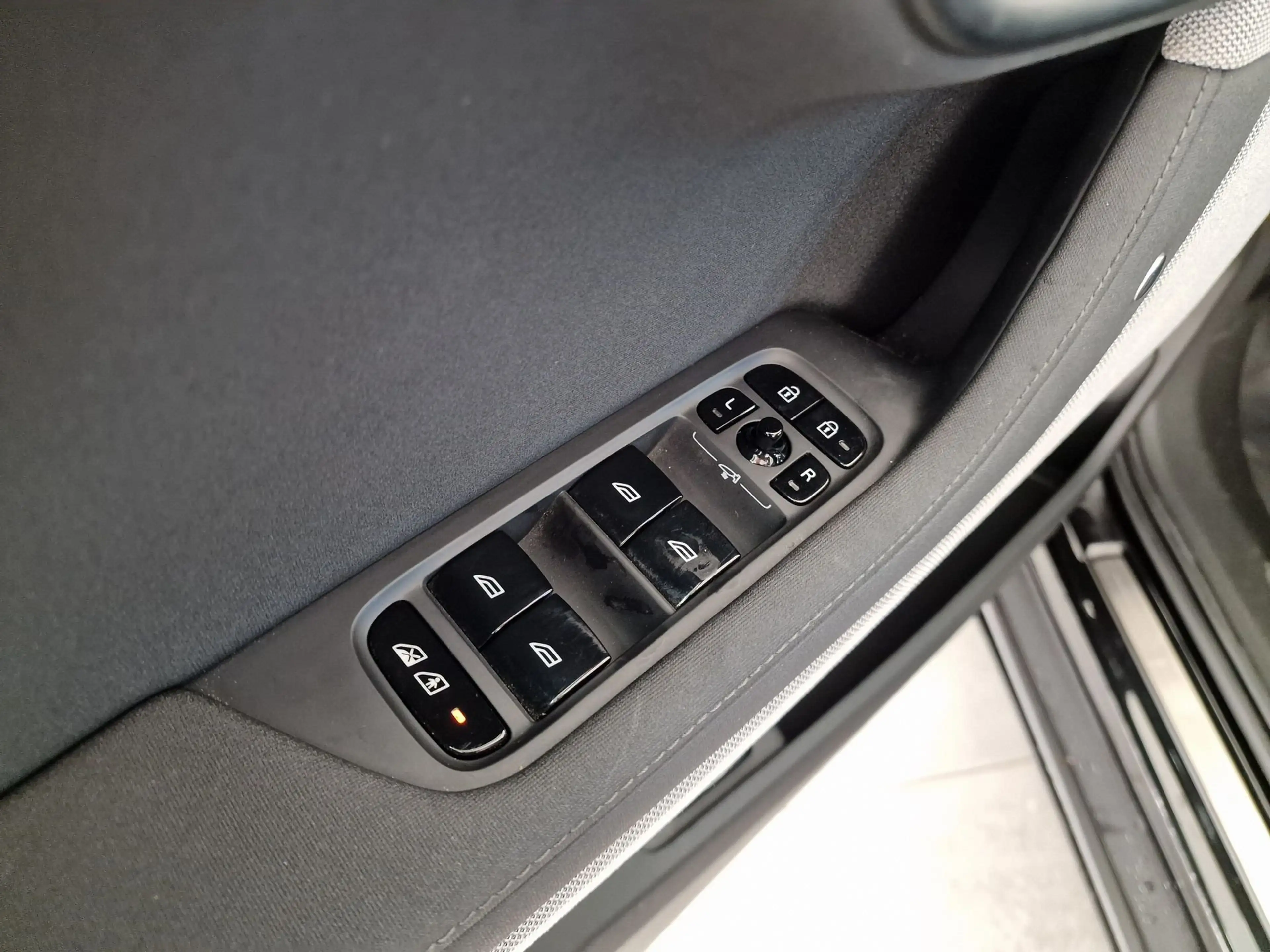 Polestar 2 EXTENDED RANGE +TAL VAN OPTIES — photo 12