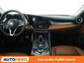 Alfa Romeo Giulia 2.2 JTDM Super Aut*NAVI*XENON*TEMPO*CAM*PDC*SHZ* Grau - thumbnail 12