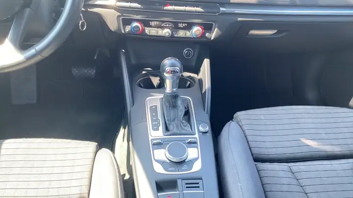Audi A3 Sportback 1.5 TFSI CoD EVO 2018, foto 10