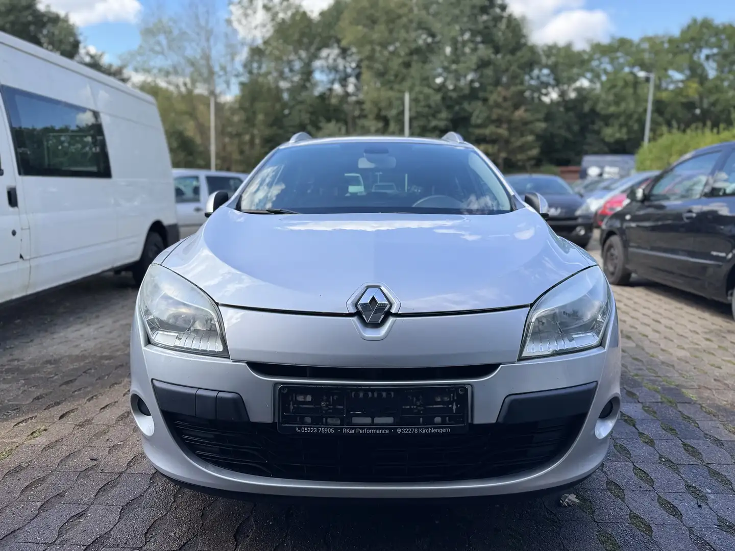 Renault Megane Dynamique Grau - 1