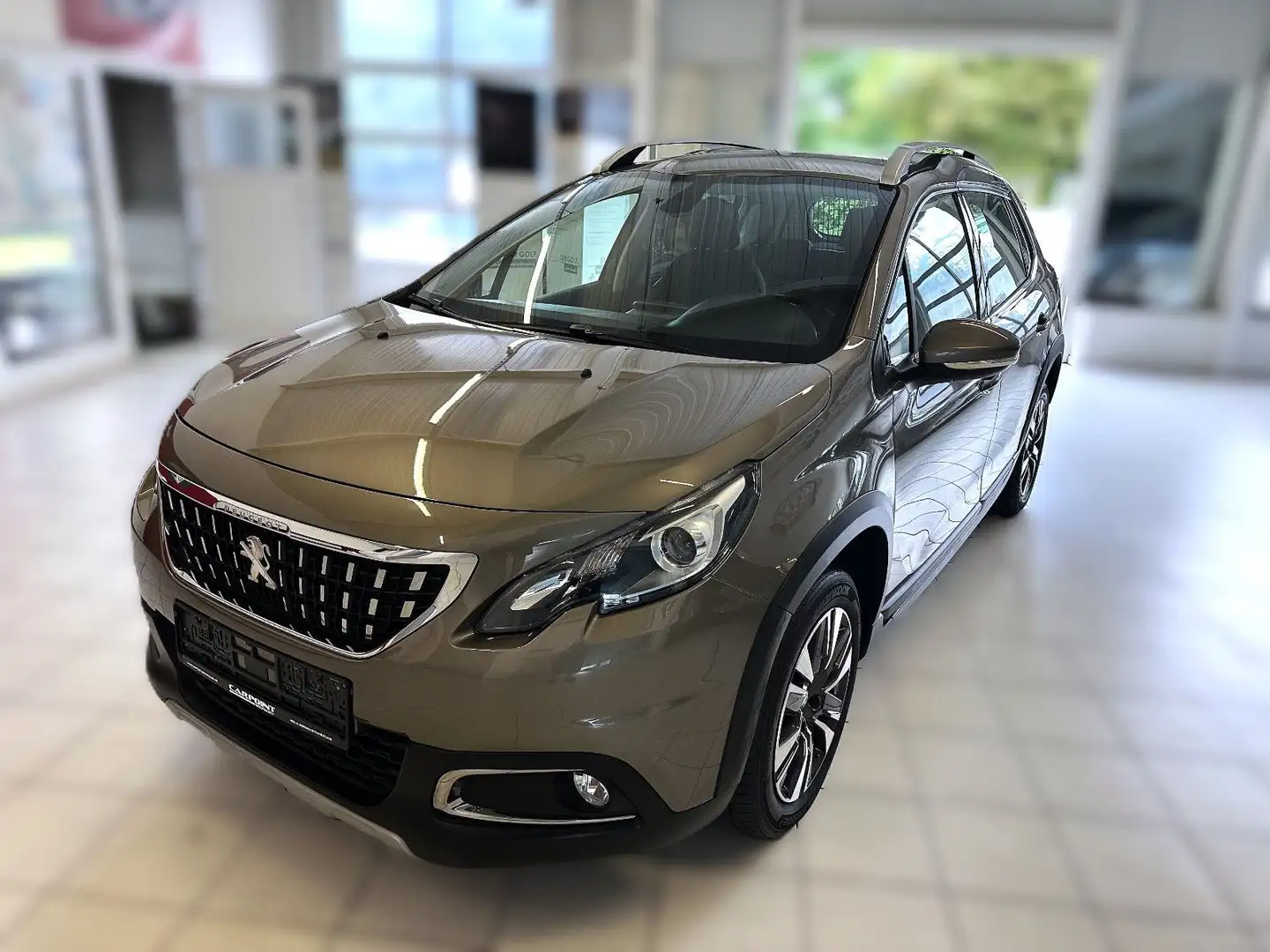 Peugeot 2008 Allure Grau - 2