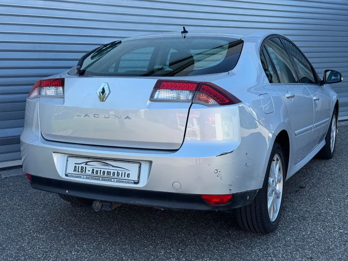 Renault Laguna III Dynamique  NAVI PDC GRA 1.Hand** Silber - 2
