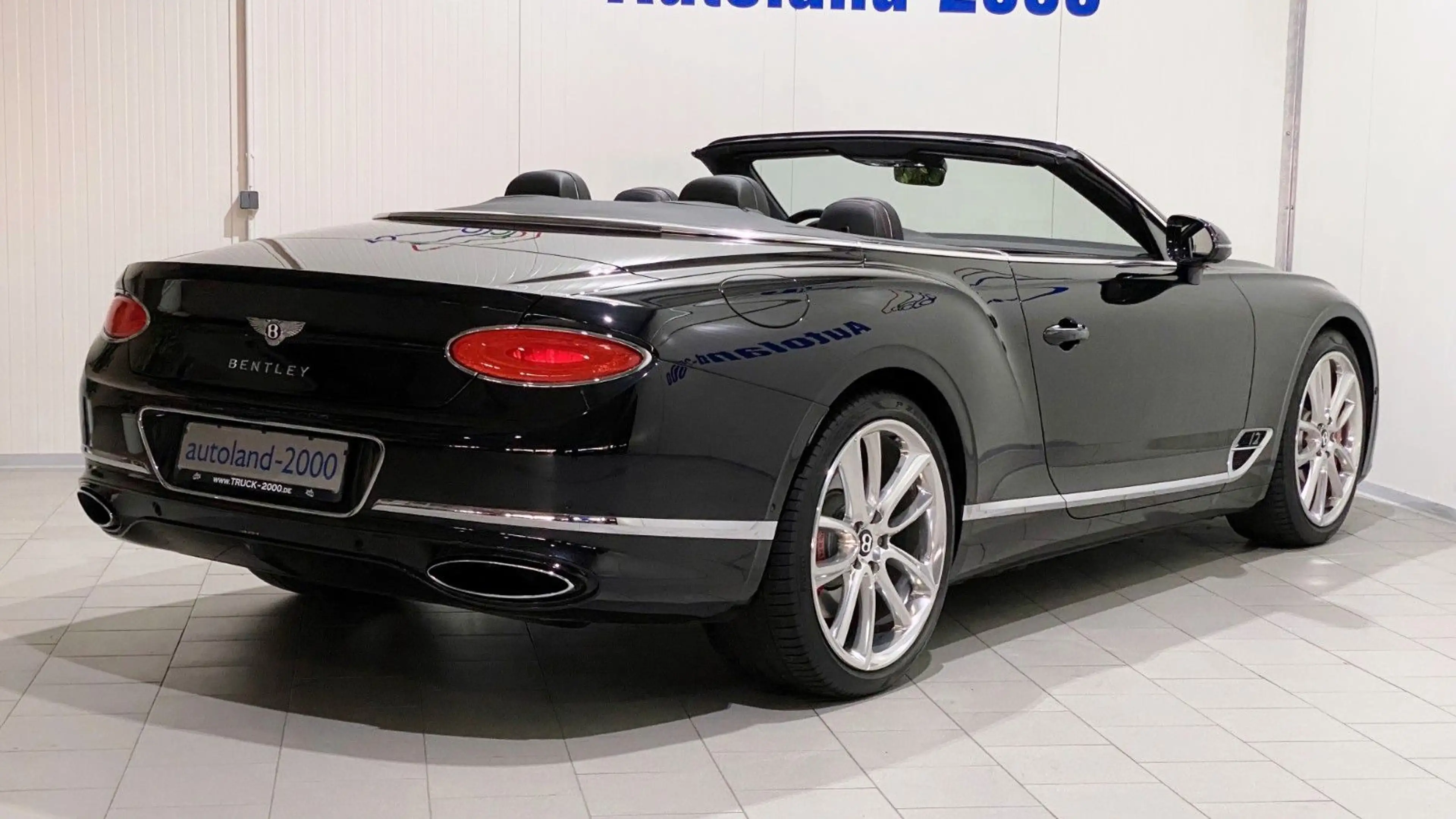Bentley Continental GTC Continental GTC W 12 FIRST EDITION "MULLINER" — photo 9