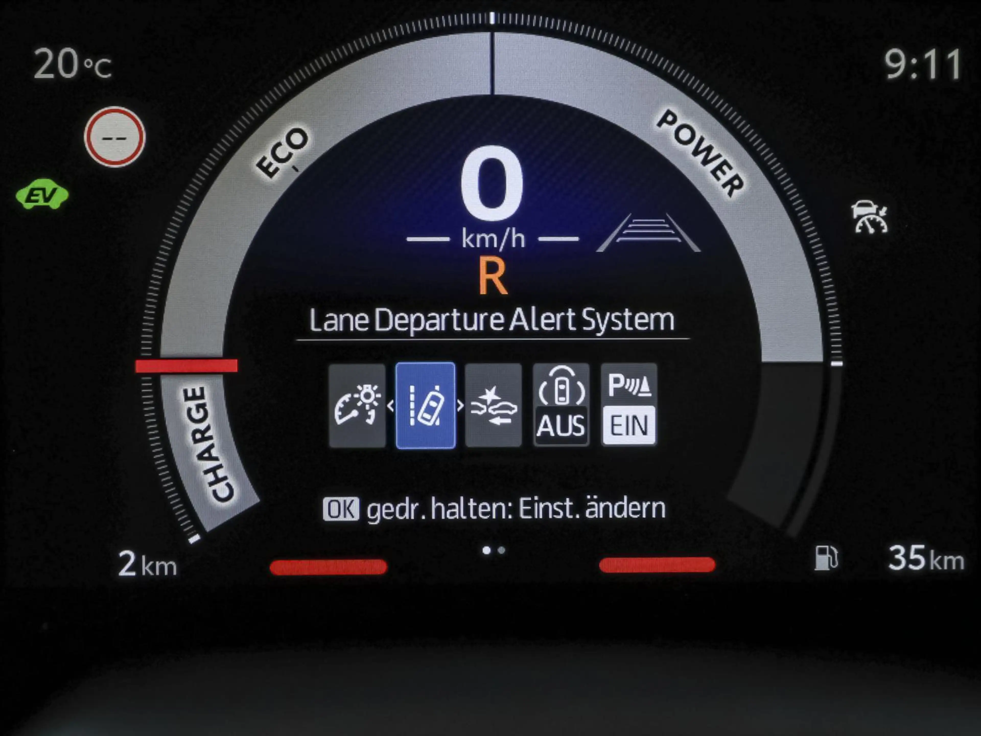 Toyota Aygo X GR SPORT 1,5 l Hybrid NAVI SHZ PDC BT — photo 13