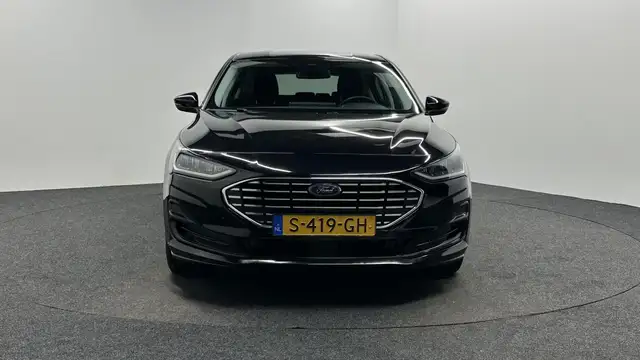 Ford Focus view 6
