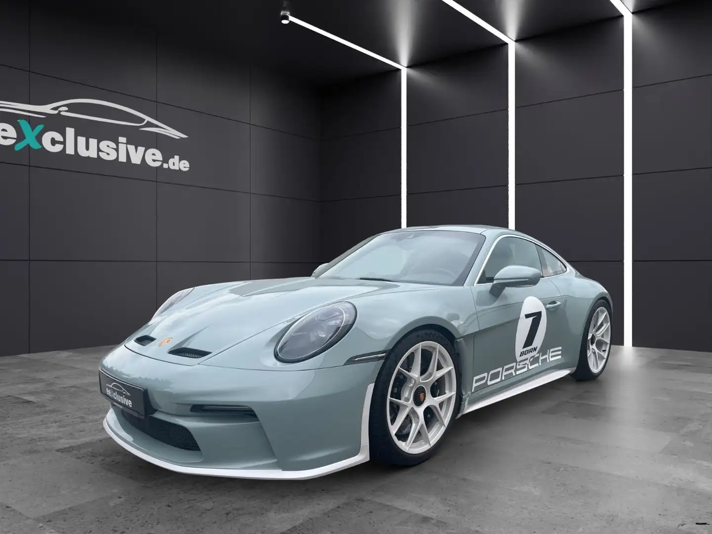 Porsche 992 911 (992) S/T Matrix Lift Kamera SportChrono Zelená - 1