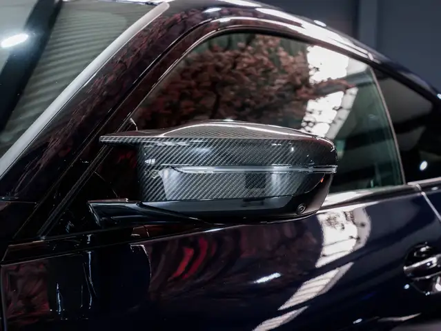 BMW M4 view 11