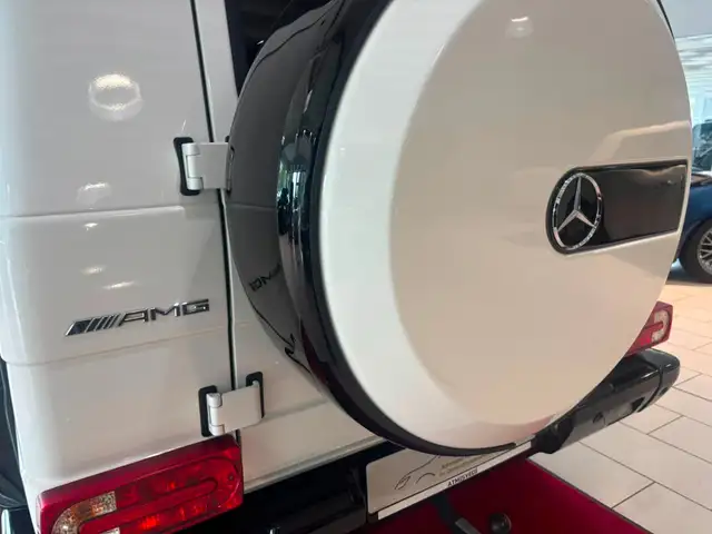 Mercedes-Benz G-Class view 4