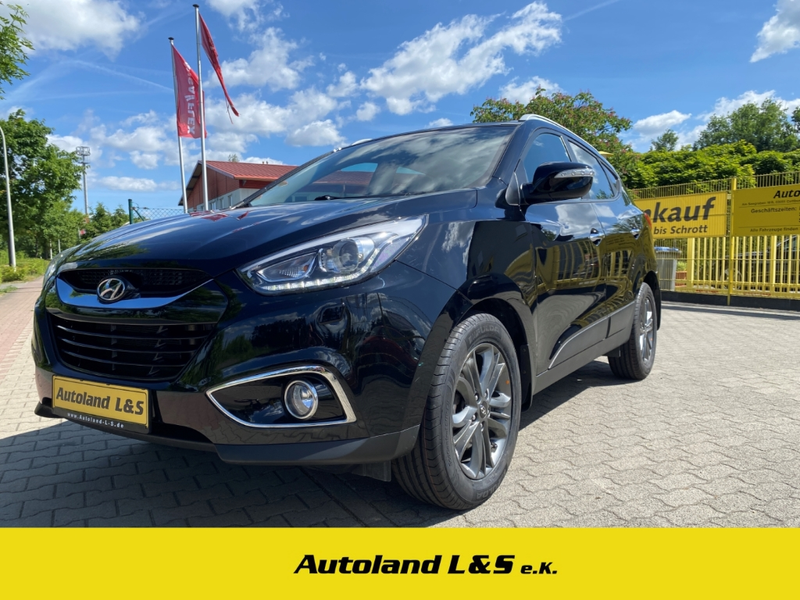 Hyundai iX35 Style AWD,Xenon,PDC,SH,8 Fach,2.Hand,Scheckheft,