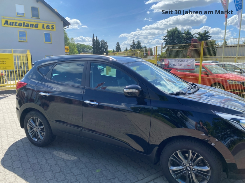 Hyundai iX35 Style AWD,Xenon,PDC,SH,8 Fach,2.Hand,Scheckheft, — photo 4
